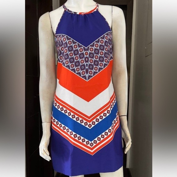 Banana Republic Dresses & Skirts - Banana Republic Women’s Geometric Patterned Halter Mini Dress
Size 4